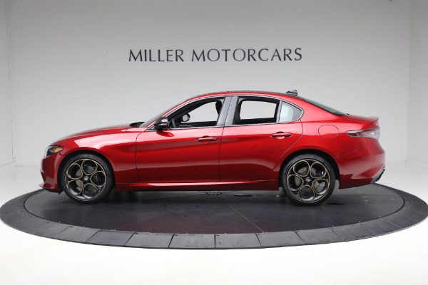New 2025 Alfa Romeo Giulia Intensa for sale $54,575 at McLaren Greenwich in Greenwich CT 06830 4
