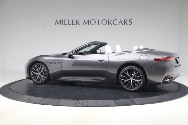 Used 2026 Maserati GranCabrio Modena for sale $139,900 at McLaren Greenwich in Greenwich CT 06830 4