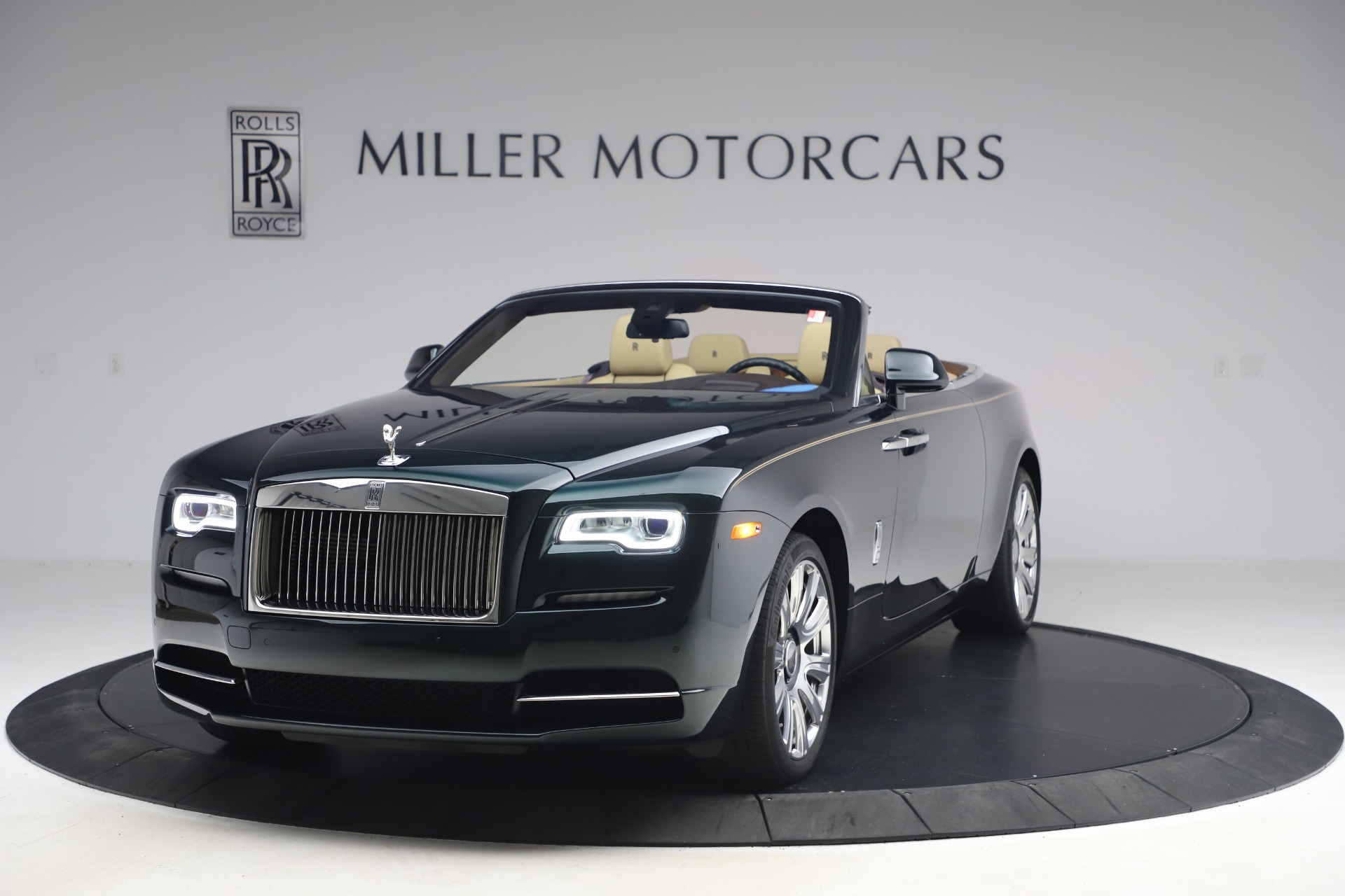 Used 2017 Rolls-Royce Dawn for sale Sold at McLaren Greenwich in Greenwich CT 06830 1