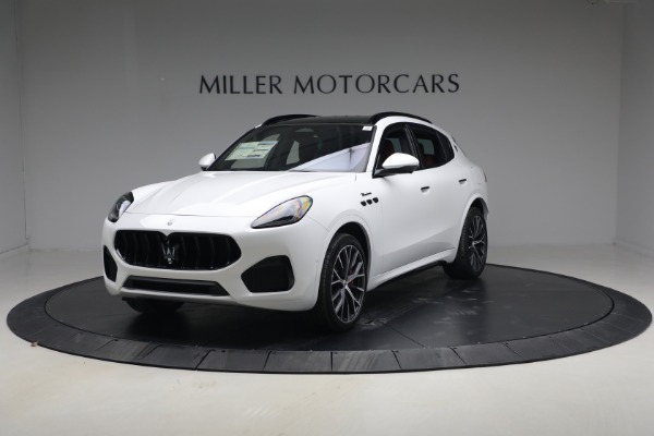 New 2026 Maserati Grecale Modena for sale $99,195 at McLaren Greenwich in Greenwich CT 06830 2