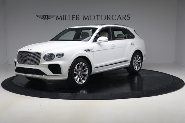Used 2023 Bentley Bentayga V8 for sale $123,900 at McLaren Greenwich in Greenwich CT 06830 2
