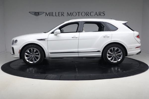 Used 2023 Bentley Bentayga V8 for sale $123,900 at McLaren Greenwich in Greenwich CT 06830 3
