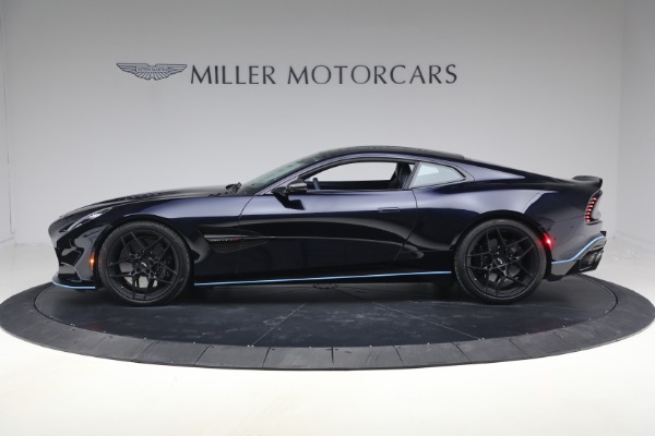 Used 2025 Aston Martin Vanquish for sale $459,900 at McLaren Greenwich in Greenwich CT 06830 3