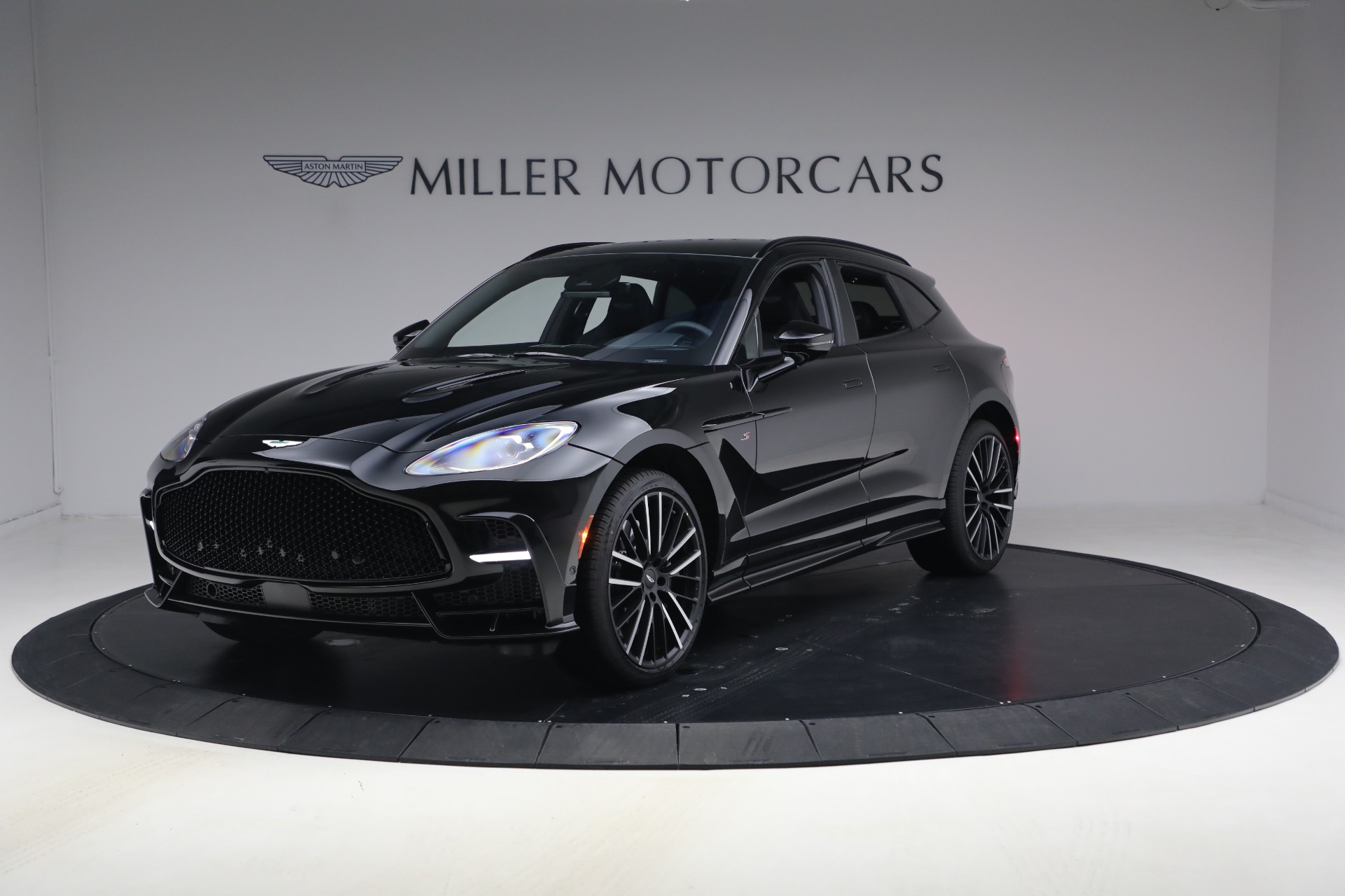 New 2026 Aston Martin DBX S for sale $302,700 at McLaren Greenwich in Greenwich CT 06830 1