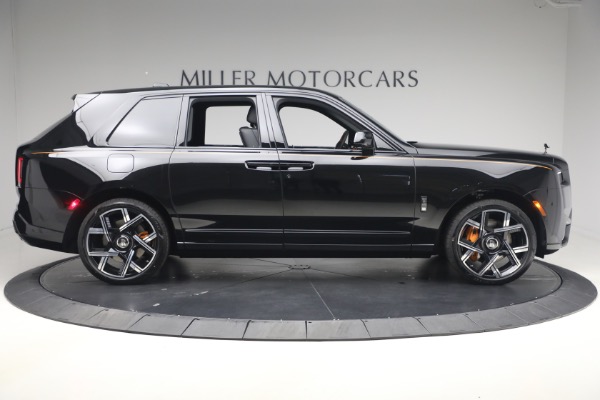 New 2026 Rolls-Royce Black Badge Cullinan for sale $575,450 at McLaren Greenwich in Greenwich CT 06830 3