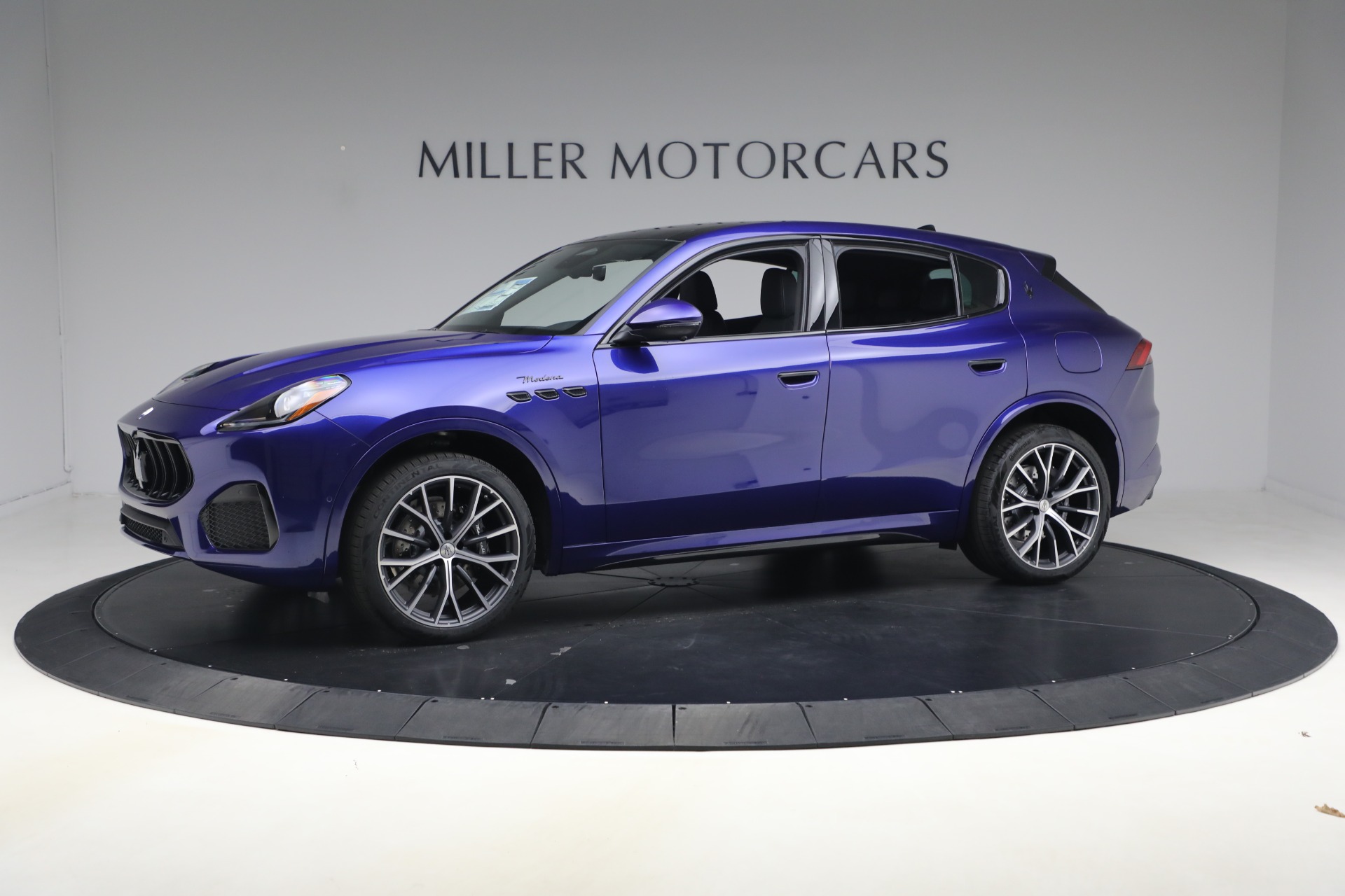 New 2026 Maserati Grecale Modena V6 for sale $92,055 at McLaren Greenwich in Greenwich CT 06830 1