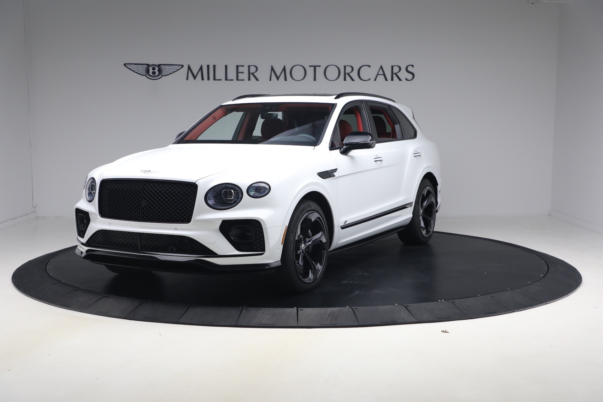 Used 2023 Bentley Bentayga S V8 for sale $155,900 at McLaren Greenwich in Greenwich CT 06830 1