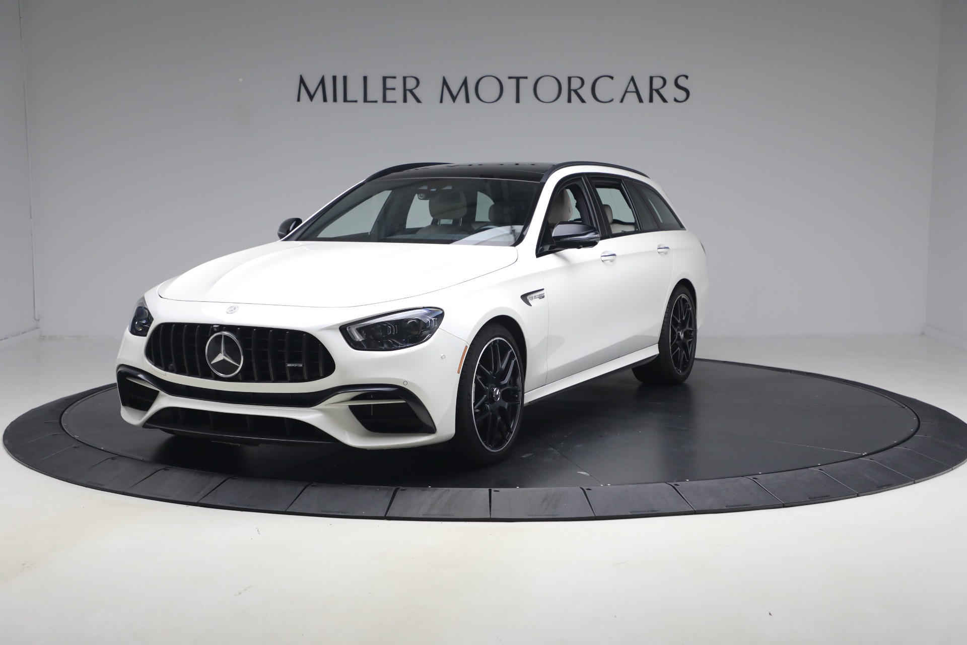 Used 2021 Mercedes-Benz E-Class AMG E 63 S for sale $82,900 at McLaren Greenwich in Greenwich CT 06830 1