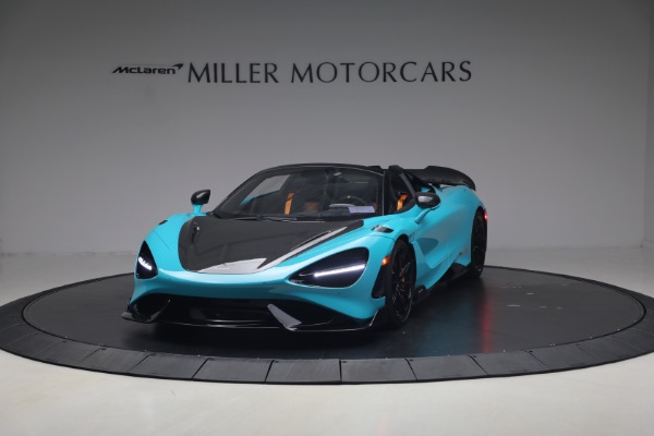 Used 2022 McLaren 765LT Spider for sale $599,900 at McLaren Greenwich in Greenwich CT 06830 1