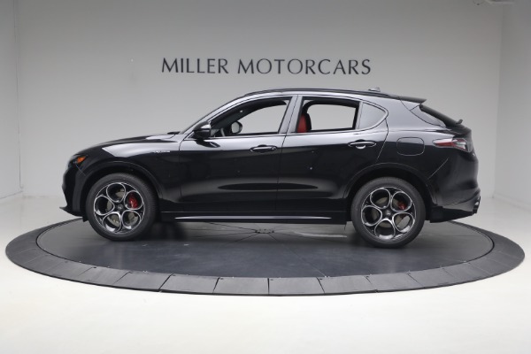 New 2026 Alfa Romeo Stelvio Veloce for sale $62,715 at McLaren Greenwich in Greenwich CT 06830 3