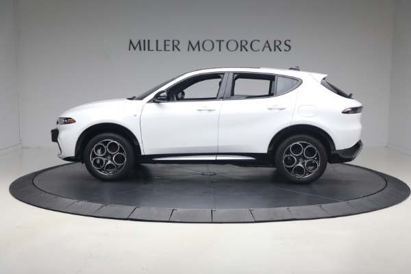 Used 2024 Alfa Romeo Tonale Hybrid Ti for sale $26,900 at McLaren Greenwich in Greenwich CT 06830 2