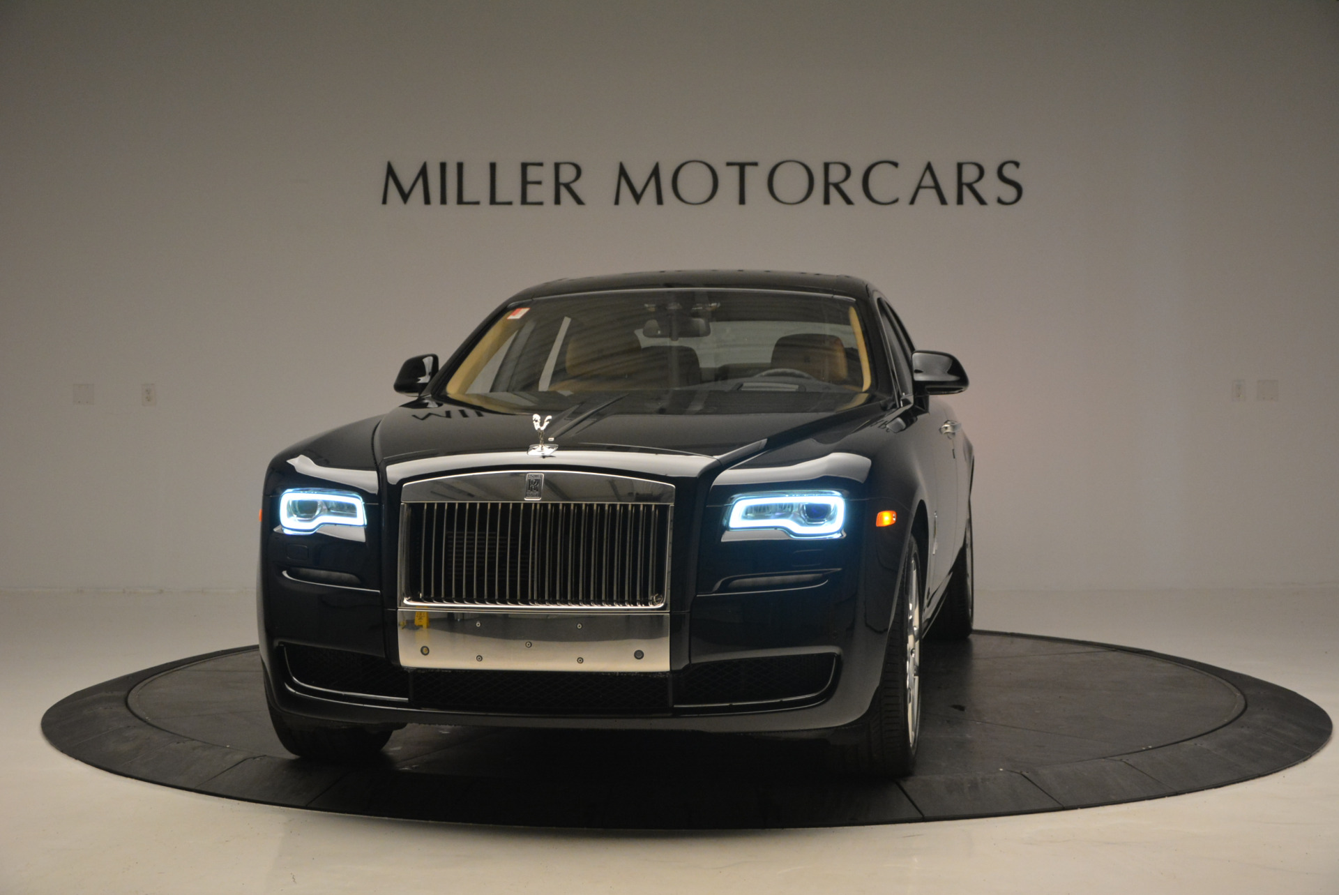 Used 2016 Rolls-Royce Ghost for sale Sold at McLaren Greenwich in Greenwich CT 06830 1