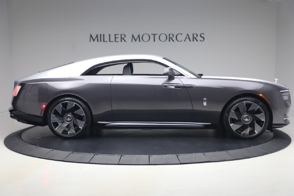 Used 2024 Rolls-Royce Spectre for sale $399,900 at McLaren Greenwich in Greenwich CT 06830 3