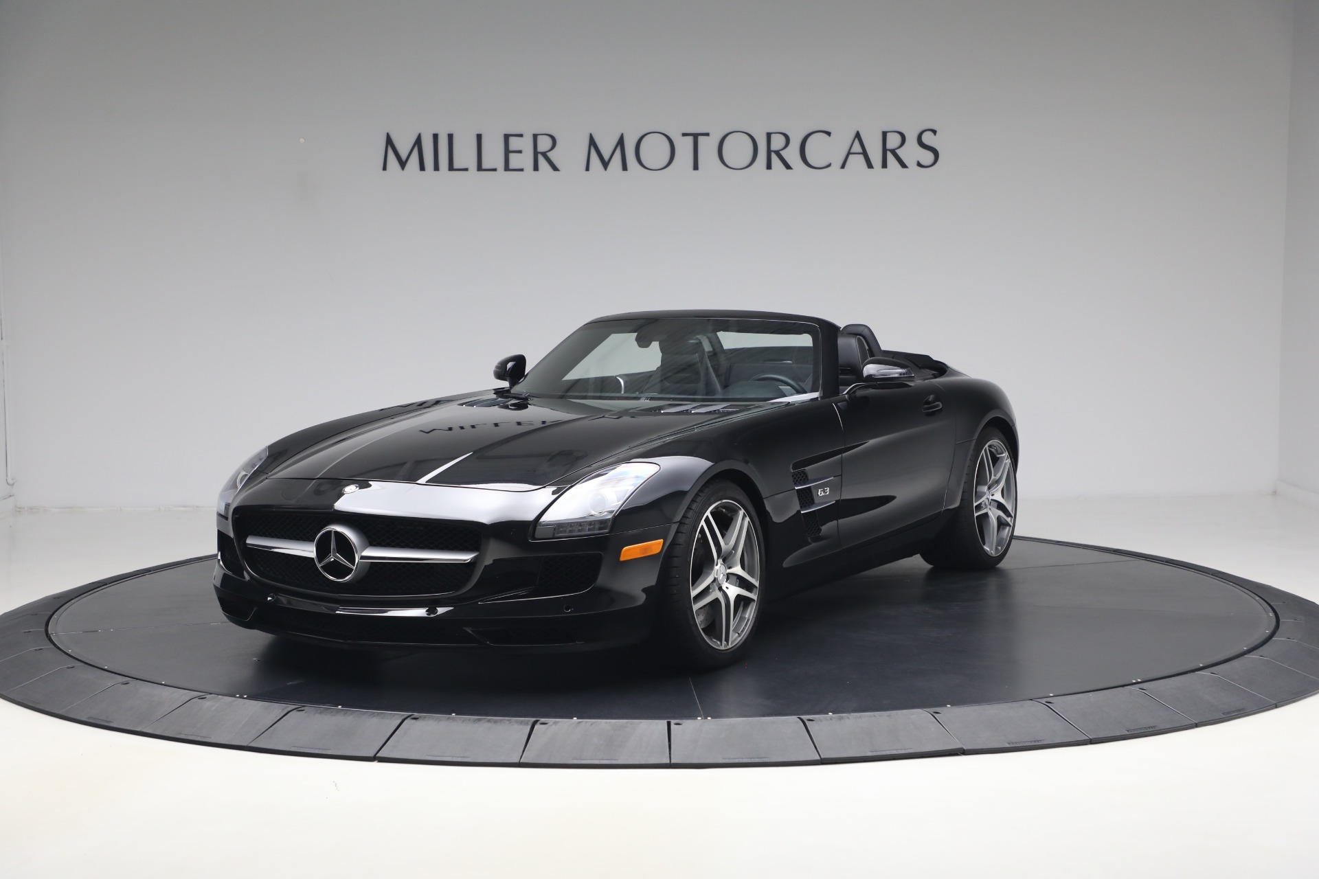 Used 2012 Mercedes-Benz SLS AMG for sale $139,900 at McLaren Greenwich in Greenwich CT 06830 1