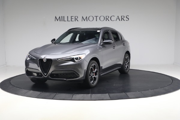 Used 2023 Alfa Romeo Stelvio Veloce for sale $34,900 at McLaren Greenwich in Greenwich CT 06830 2