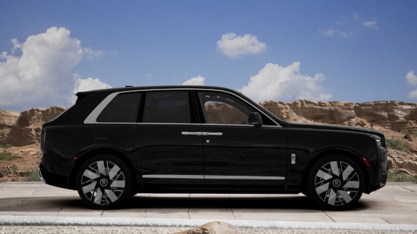 New 2027 Rolls-Royce Cullinan for sale $491,400 at McLaren Greenwich in Greenwich CT 06830 3
