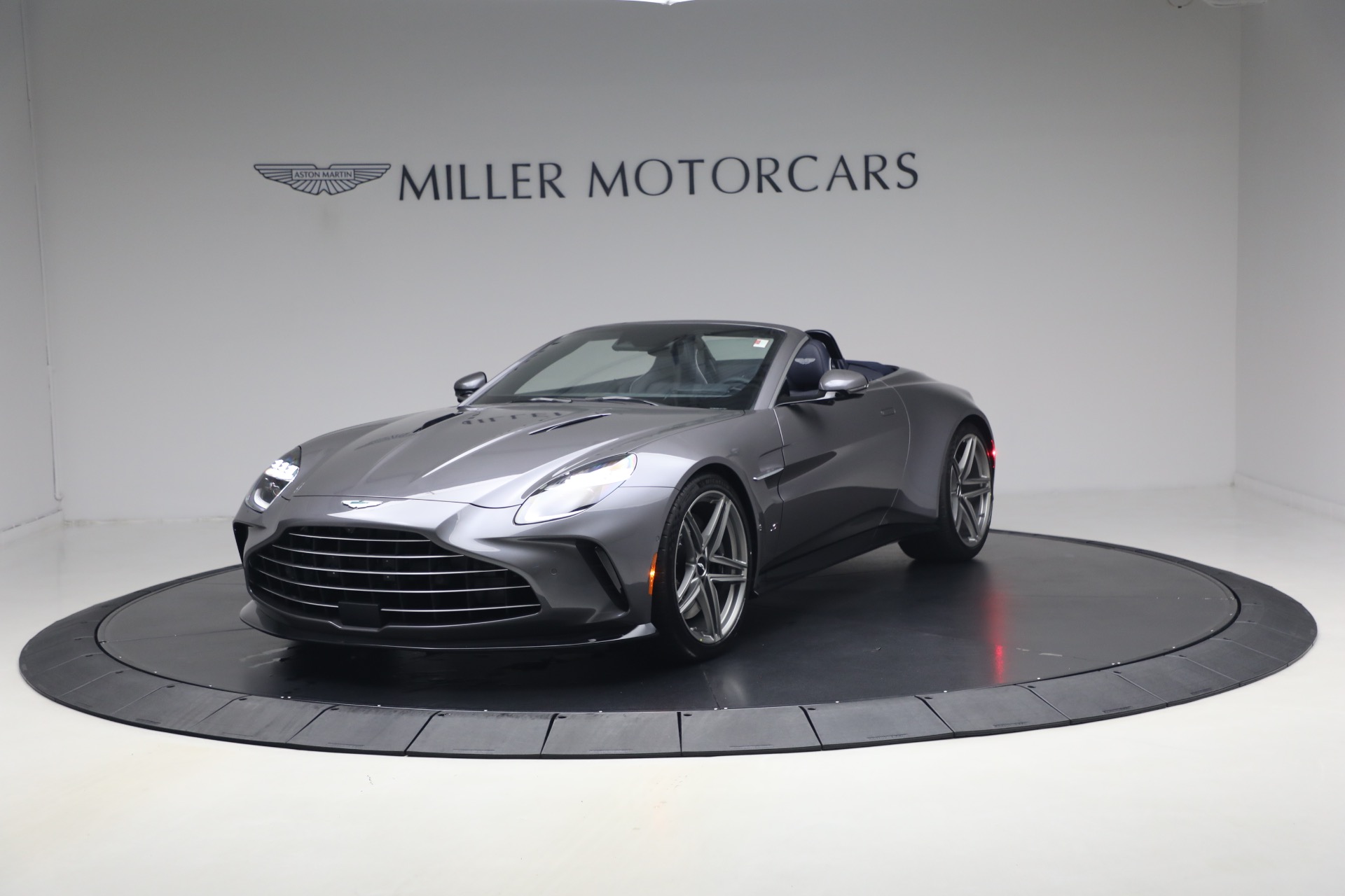 New 2026 Aston Martin Vantage S Roadster for sale $277,680 at McLaren Greenwich in Greenwich CT 06830 1