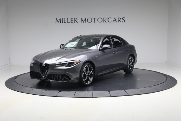 New 2026 Alfa Romeo Giulia Veloce for sale $55,815 at McLaren Greenwich in Greenwich CT 06830 2