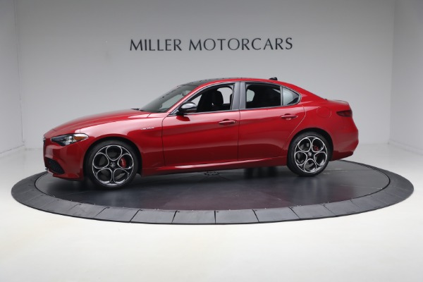 Used 2023 Alfa Romeo Giulia Veloce for sale $33,900 at McLaren Greenwich in Greenwich CT 06830 2