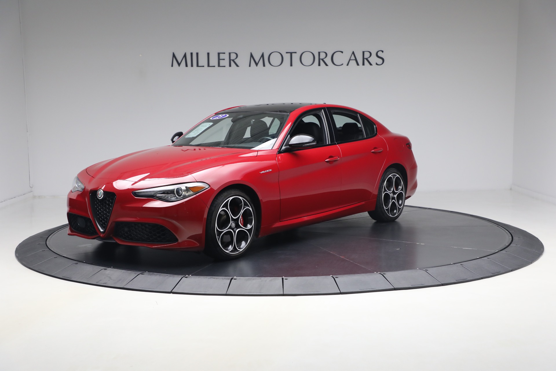 Used 2023 Alfa Romeo Giulia Veloce for sale $33,900 at McLaren Greenwich in Greenwich CT 06830 1