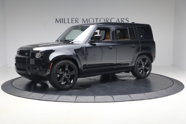 Used 2024 Land Rover Defender 110 V8 P525 for sale $84,900 at McLaren Greenwich in Greenwich CT 06830 2