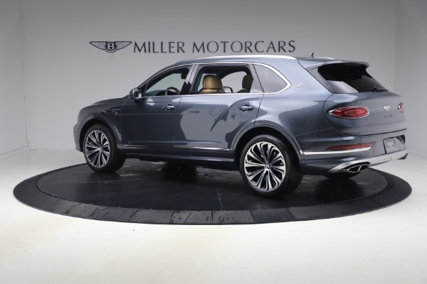 Used 2026 Bentley Bentayga EWB Azure V8 for sale $279,900 at McLaren Greenwich in Greenwich CT 06830 4
