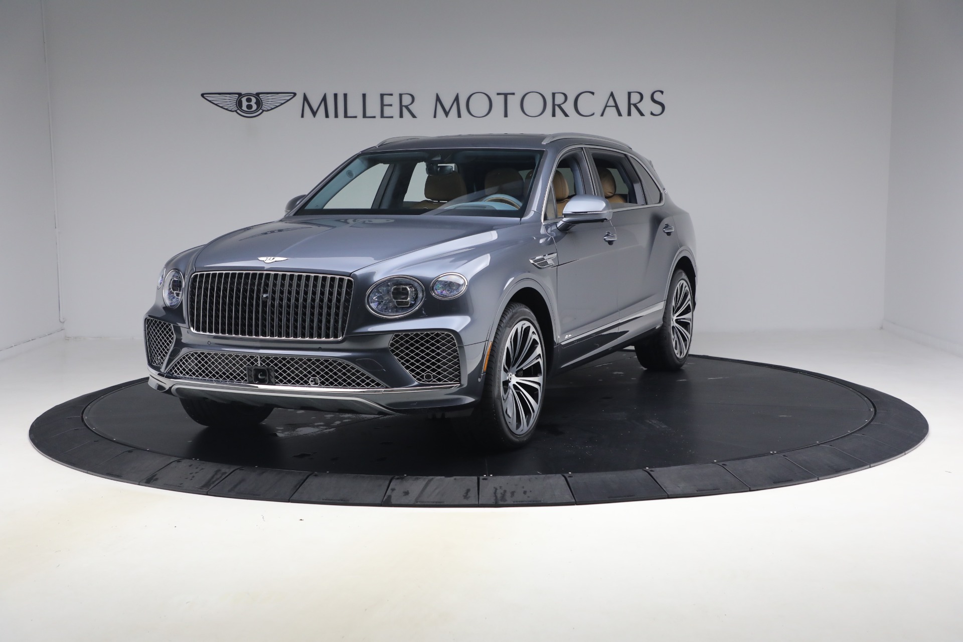Used 2026 Bentley Bentayga EWB Azure V8 for sale $279,900 at McLaren Greenwich in Greenwich CT 06830 1