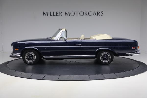 Used 1971 Mercedes-Benz 280SE 3.5 Cabriolet for sale $475,000 at McLaren Greenwich in Greenwich CT 06830 2