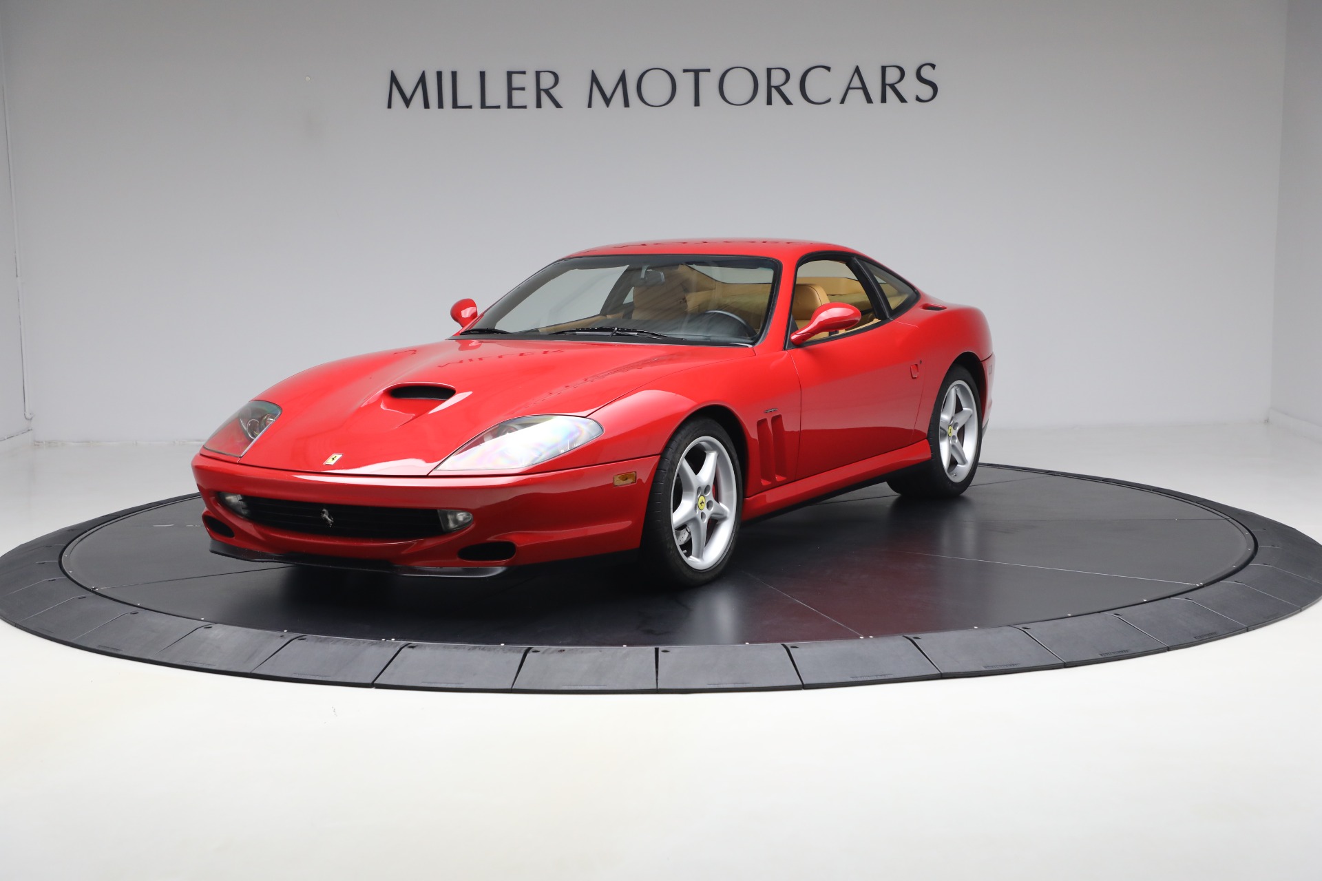 Used 2000 Ferrari 550 Maranello for sale $395,900 at McLaren Greenwich in Greenwich CT 06830 1