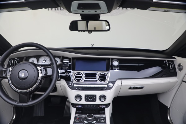 Used 2019 Rolls-Royce Black Badge Dawn for sale $299,900 at McLaren Greenwich in Greenwich CT 06830 4