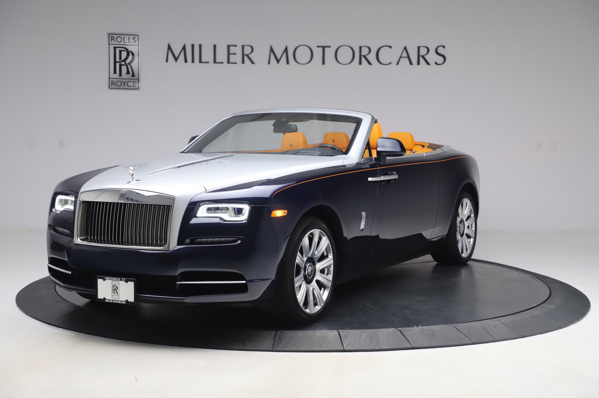 Used 2017 Rolls-Royce Dawn for sale Sold at McLaren Greenwich in Greenwich CT 06830 1