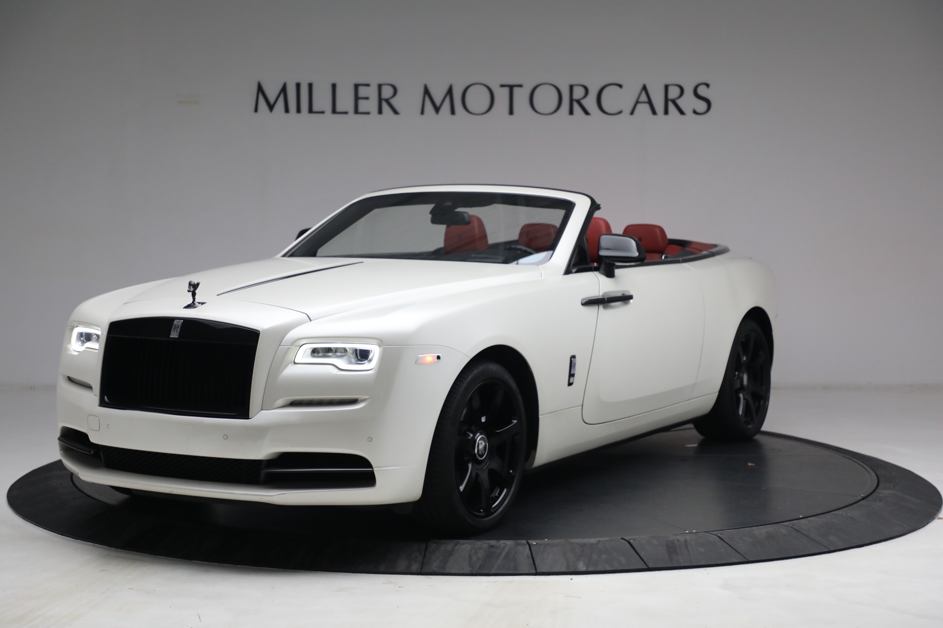 Used 2017 Rolls-Royce Dawn for sale Sold at McLaren Greenwich in Greenwich CT 06830 1