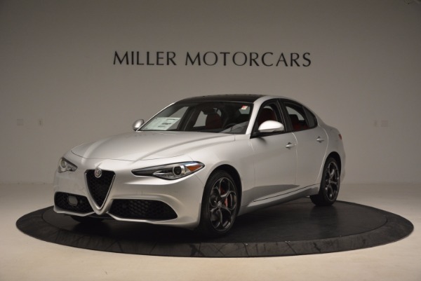 New 2017 Alfa Romeo Giulia Ti Q4 for sale Sold at McLaren Greenwich in Greenwich CT 06830 3