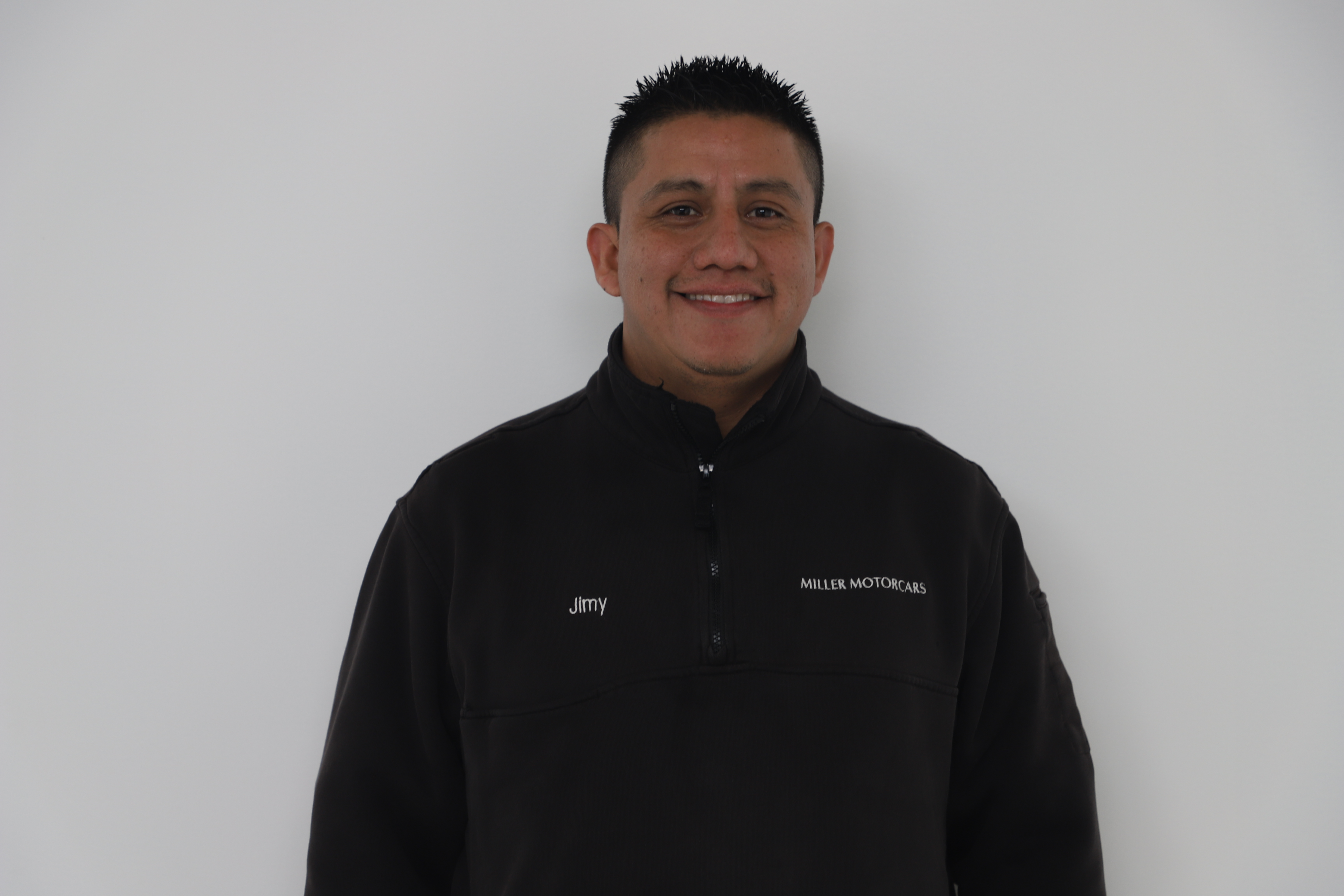 Jimy Duenas - Service Assistant